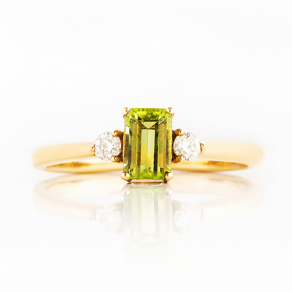The Bea Ring, Peridot and Diamond