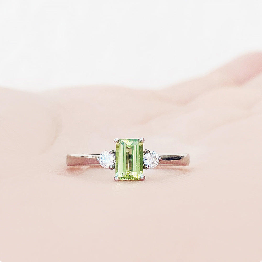 The Bea Ring, Peridot and Diamond