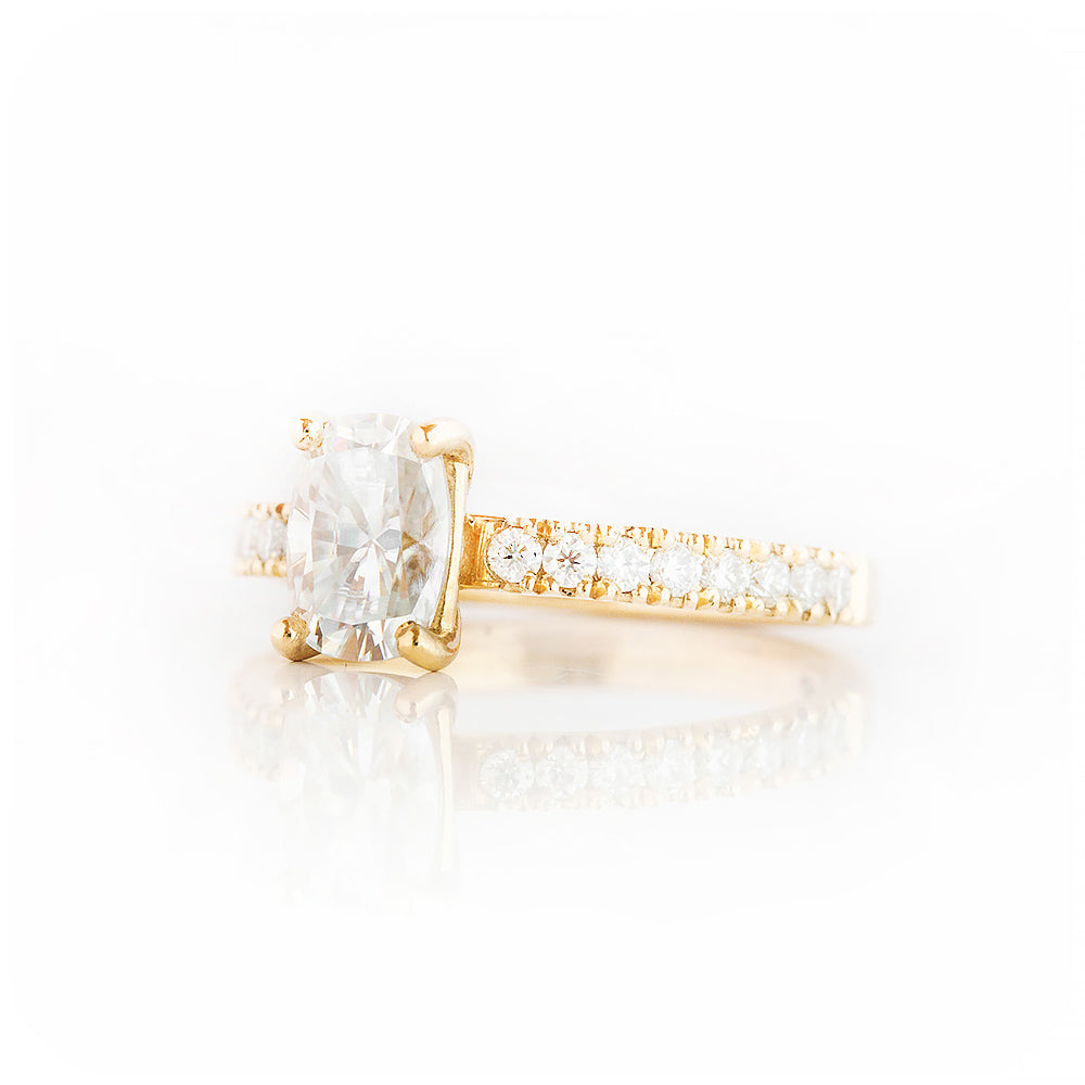 Cushion cut Lab Grown Diamond Engagement Ring - Victoria's Jewellery
