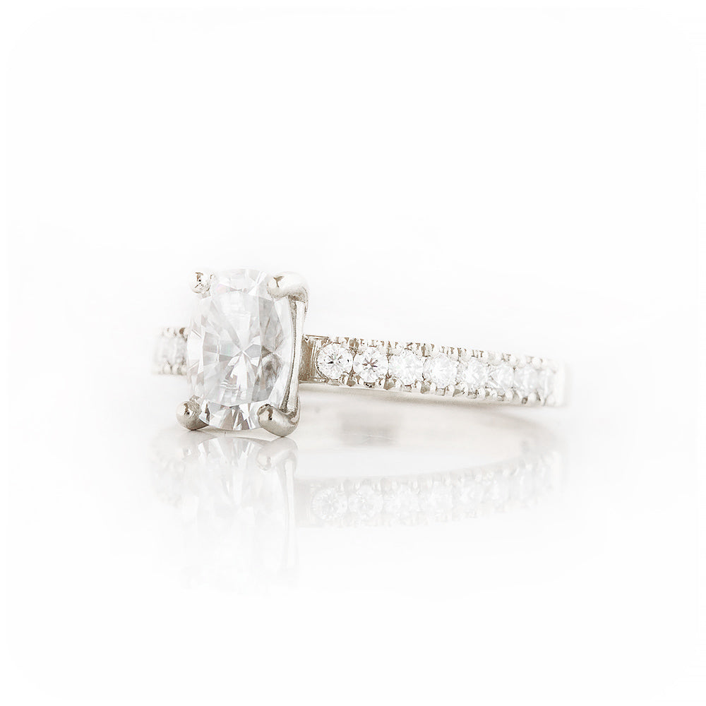 Cushion cut Lab Grown Diamond Engagement Ring - Victoria's Jewellery