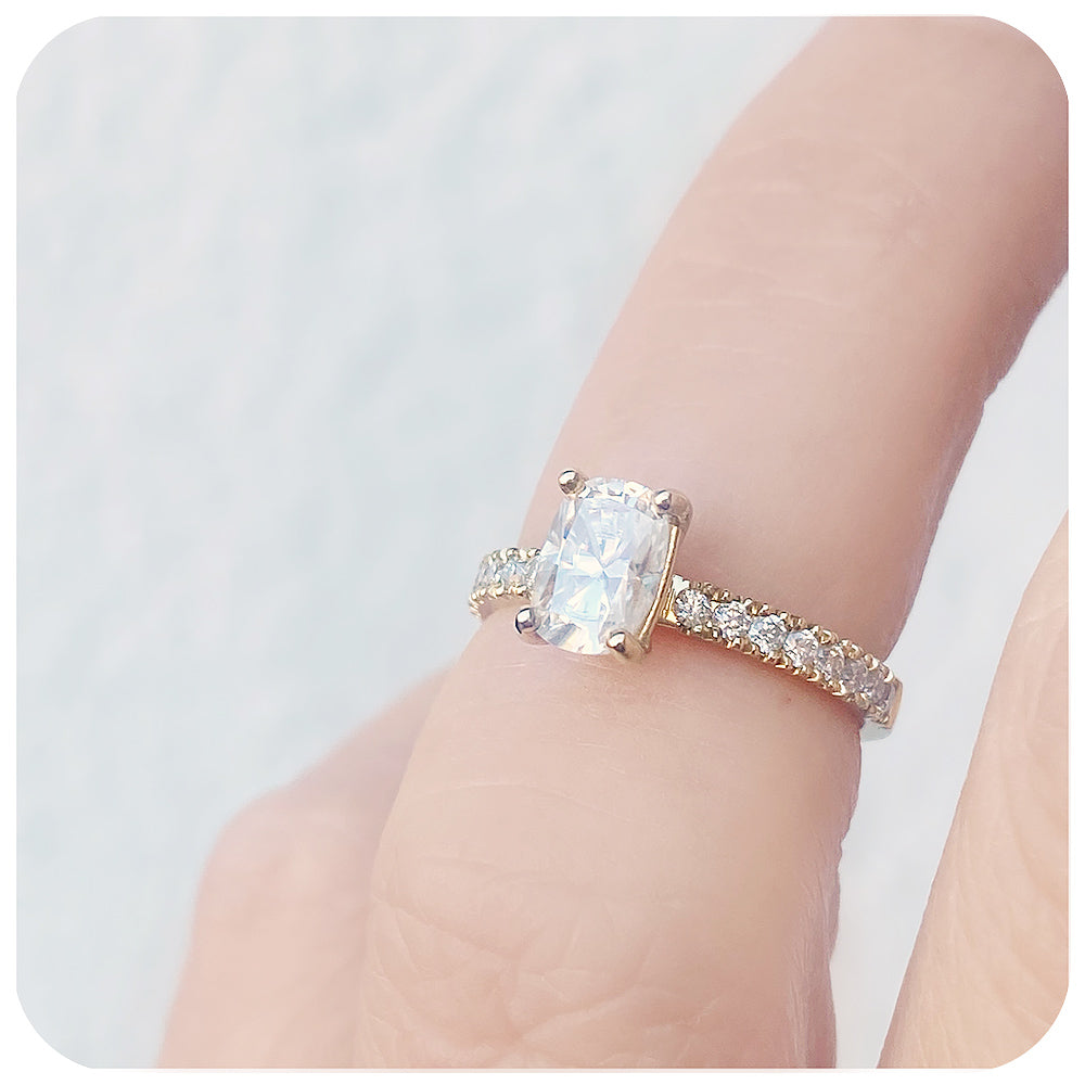 Cushion cut Lab Grown Diamond Engagement Ring - Victoria's Jewellery