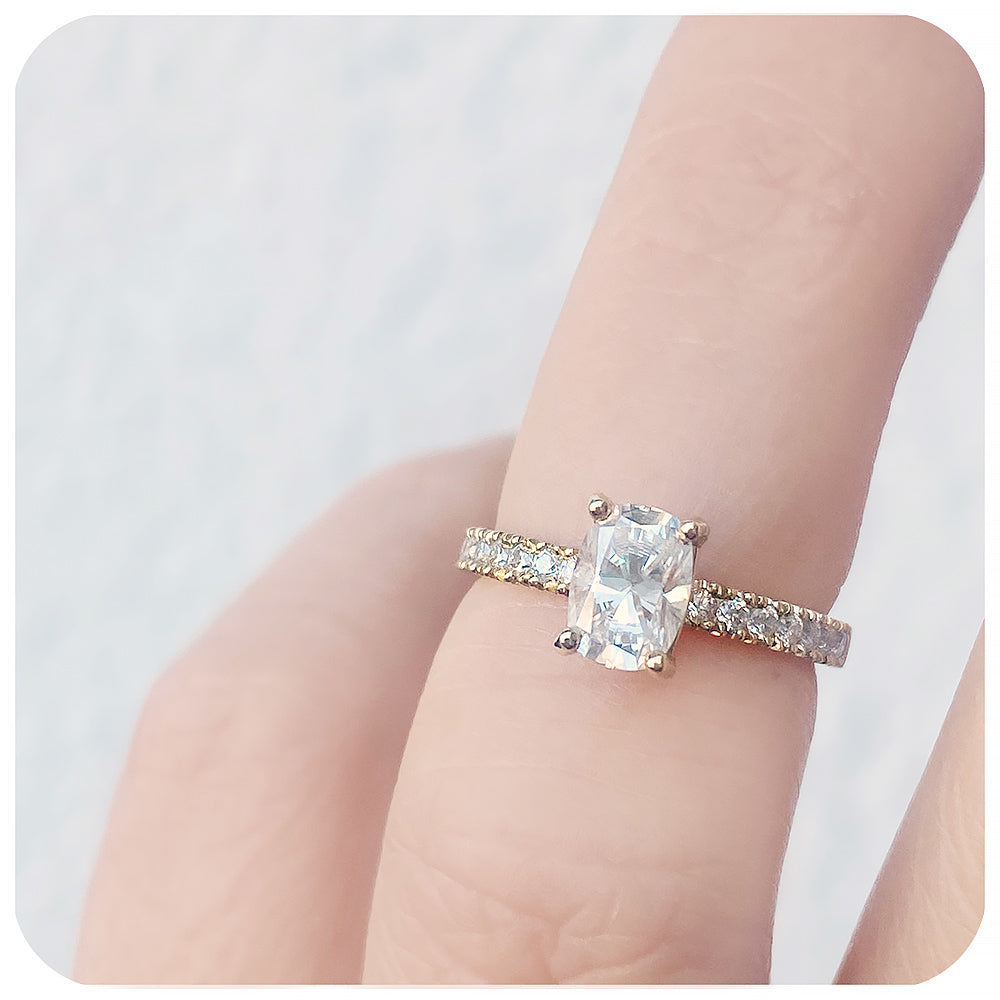 Cushion cut Lab Grown Diamond Engagement Ring - Victoria's Jewellery