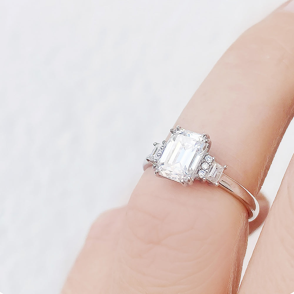 Vintage style Emerald cut Lab Grown Diamond Engagement Ring in White Gold - Victoria's Jewellery