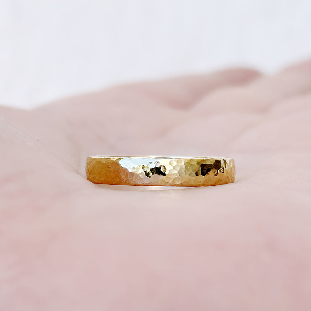 James, a Men's Comfort Fit Gold Wedding Band - Hammered