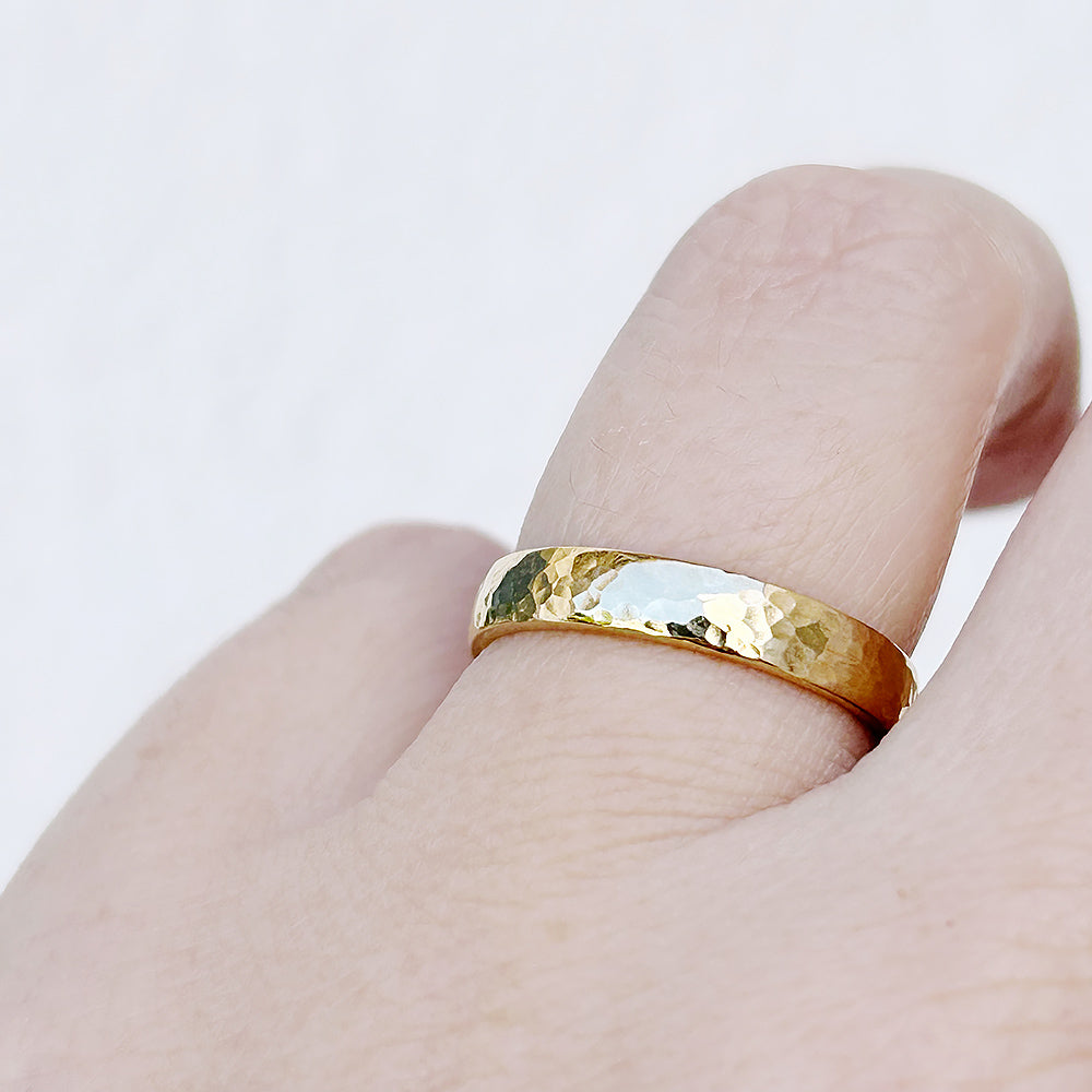 James, a Men's Comfort Fit Gold Wedding Band - Hammered