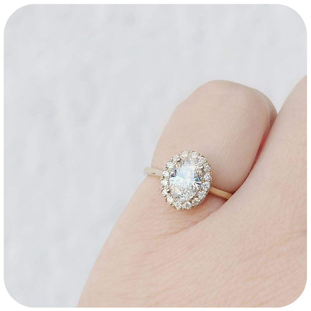 Oval cut Lab Diamond Halo Engagement Ring in Yellow Gold - Victoria's Jewellery