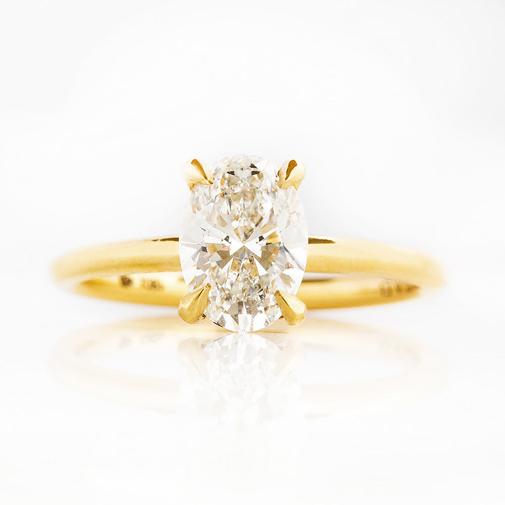 Oval cut Diamond Solitaire Engagement Ring in Yellow Gold - Victoria's Jewellery