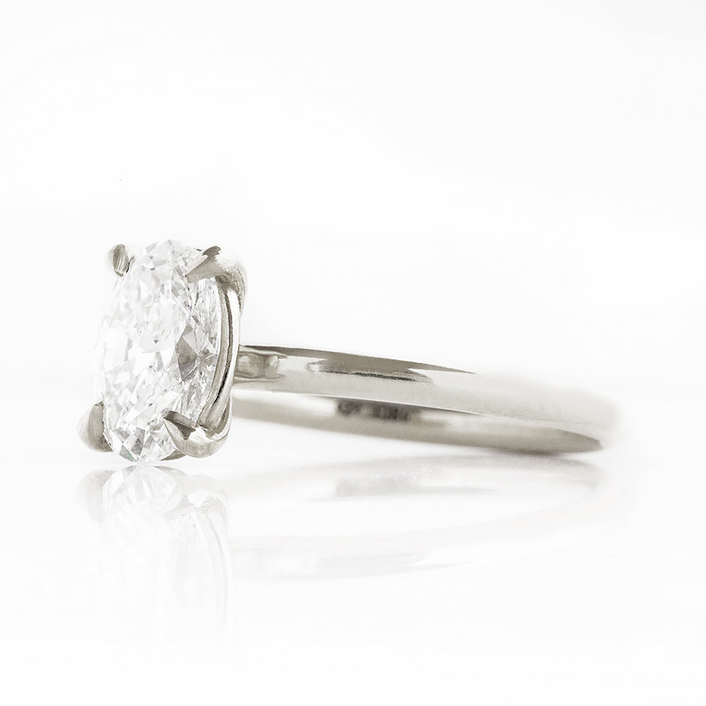 Oval cut Diamond Solitaire Engagement Ring in White Gold - Victoria's Jewellery