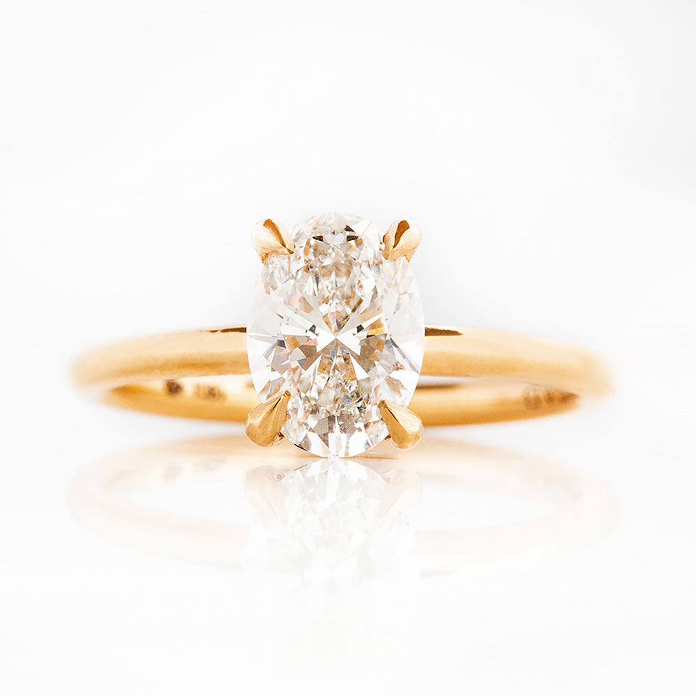 Oval cut Diamond Solitaire Engagement Ring in Rose Gold - Victoria's Jewellery