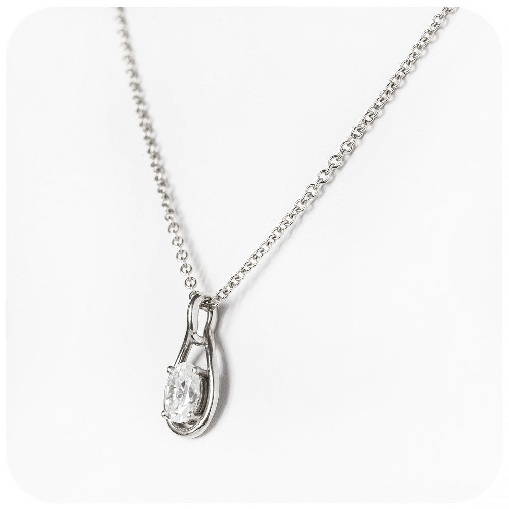 The Infinity Pendant with Moissanite