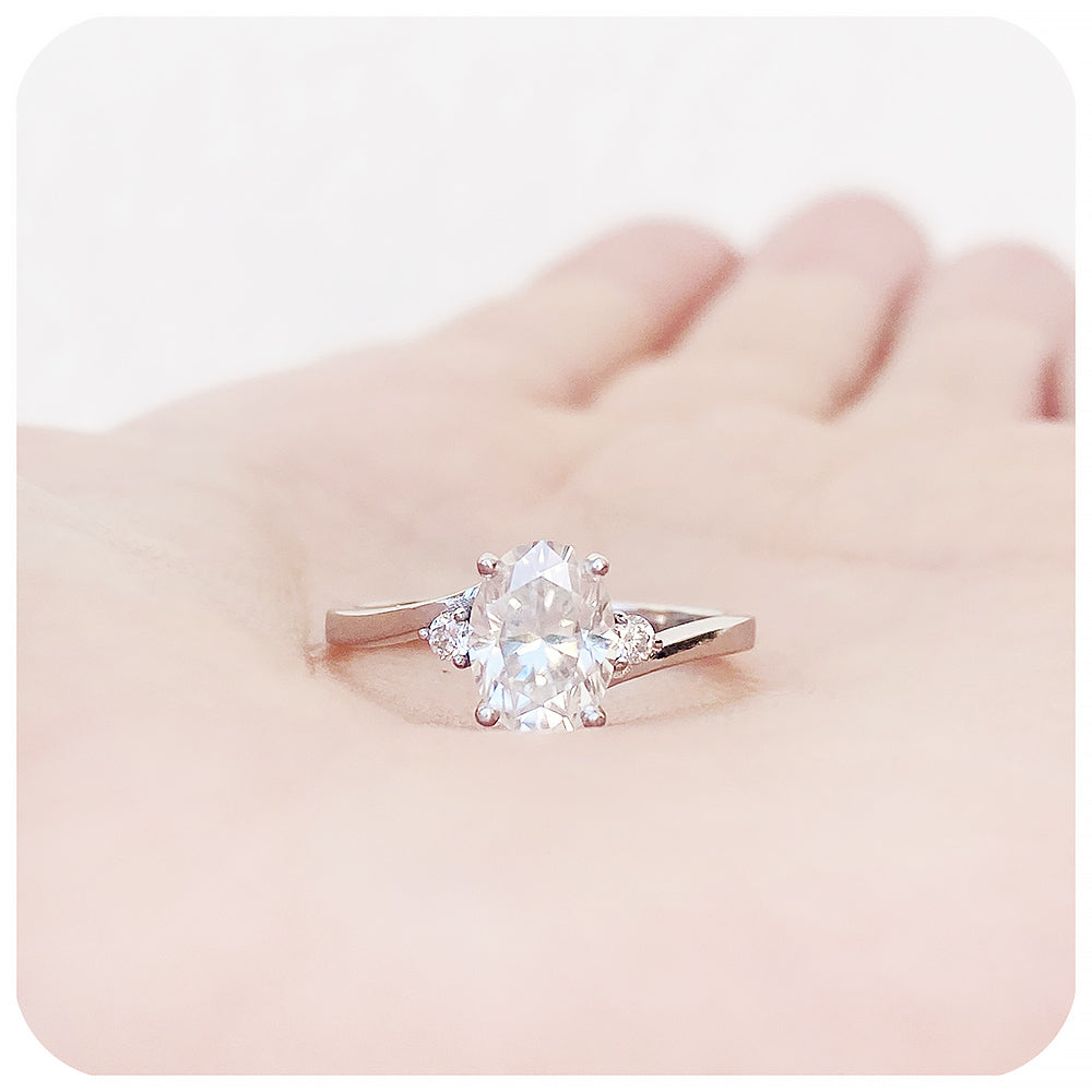 Oval cut Moissanite Trilogy Engagement Ring in White Gold - Victoria's Jewellery