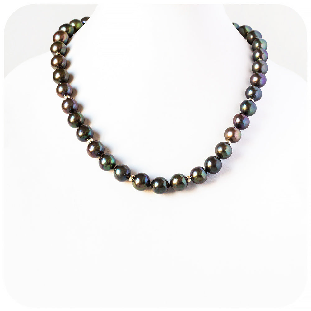 Green Peacock Pearl Necklace
