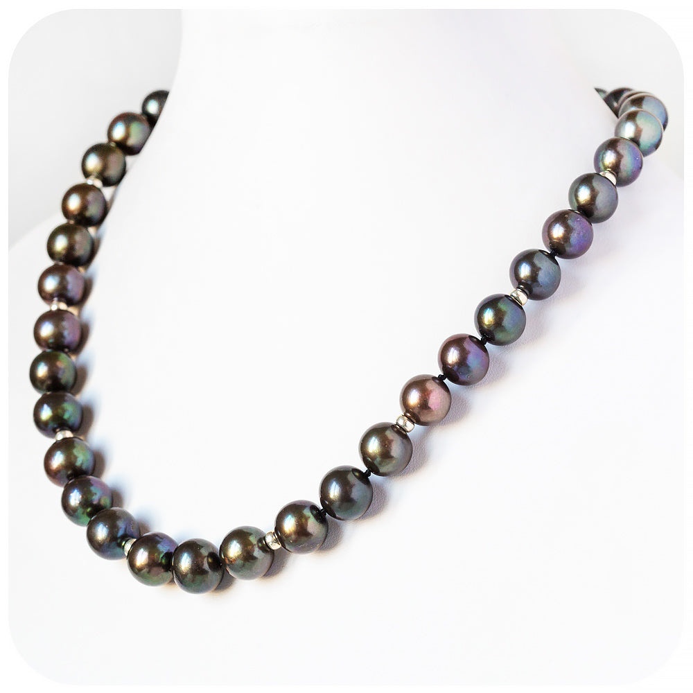 Green Peacock Pearl Necklace