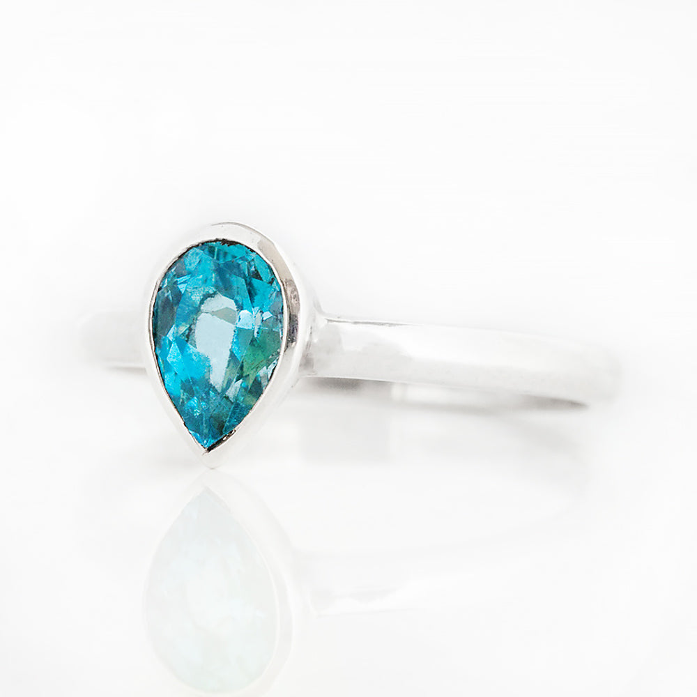 Linda, Pear cut Swiss Blue Topaz Ring