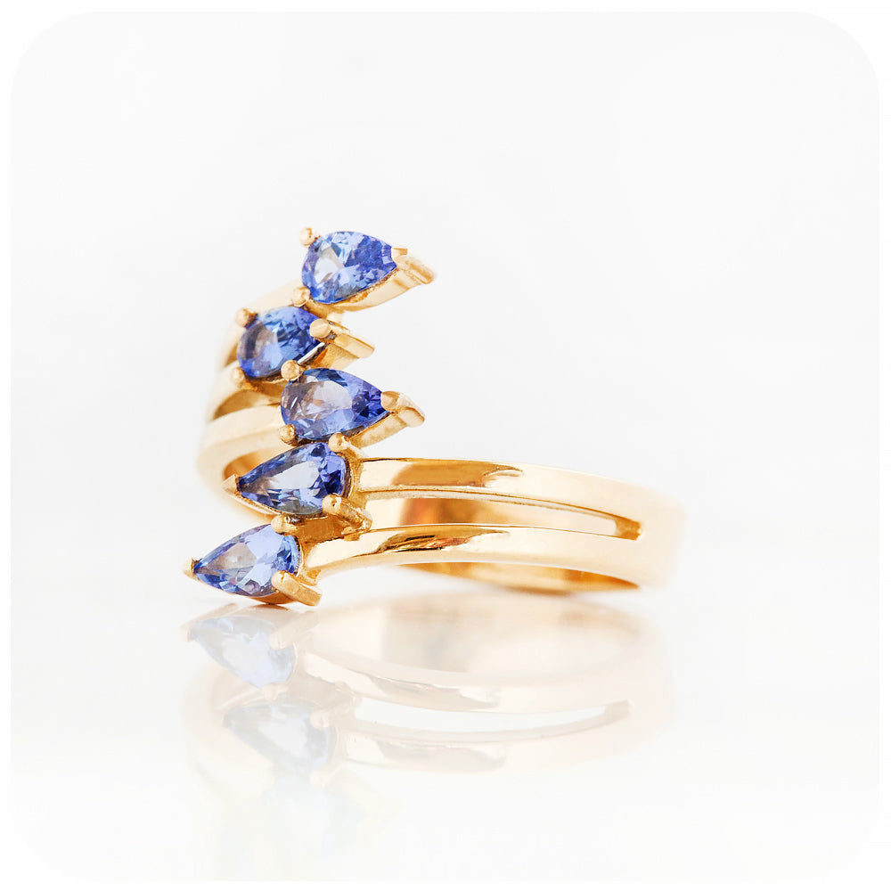 Pear cut Tanzanite Shooting Star Ring in Rose Gold - Victoria's Jewellery
