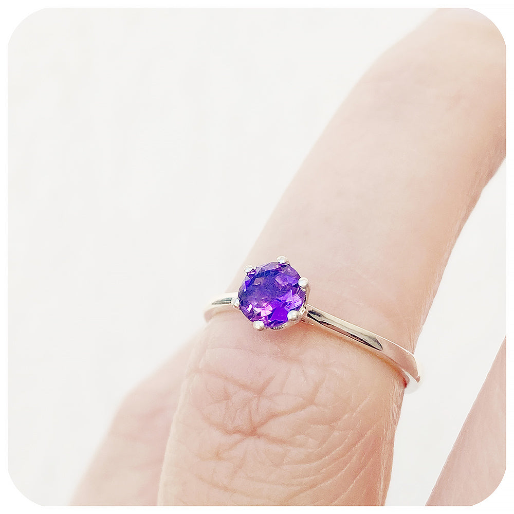 Tulip, a Six Claw Amethyst Ring