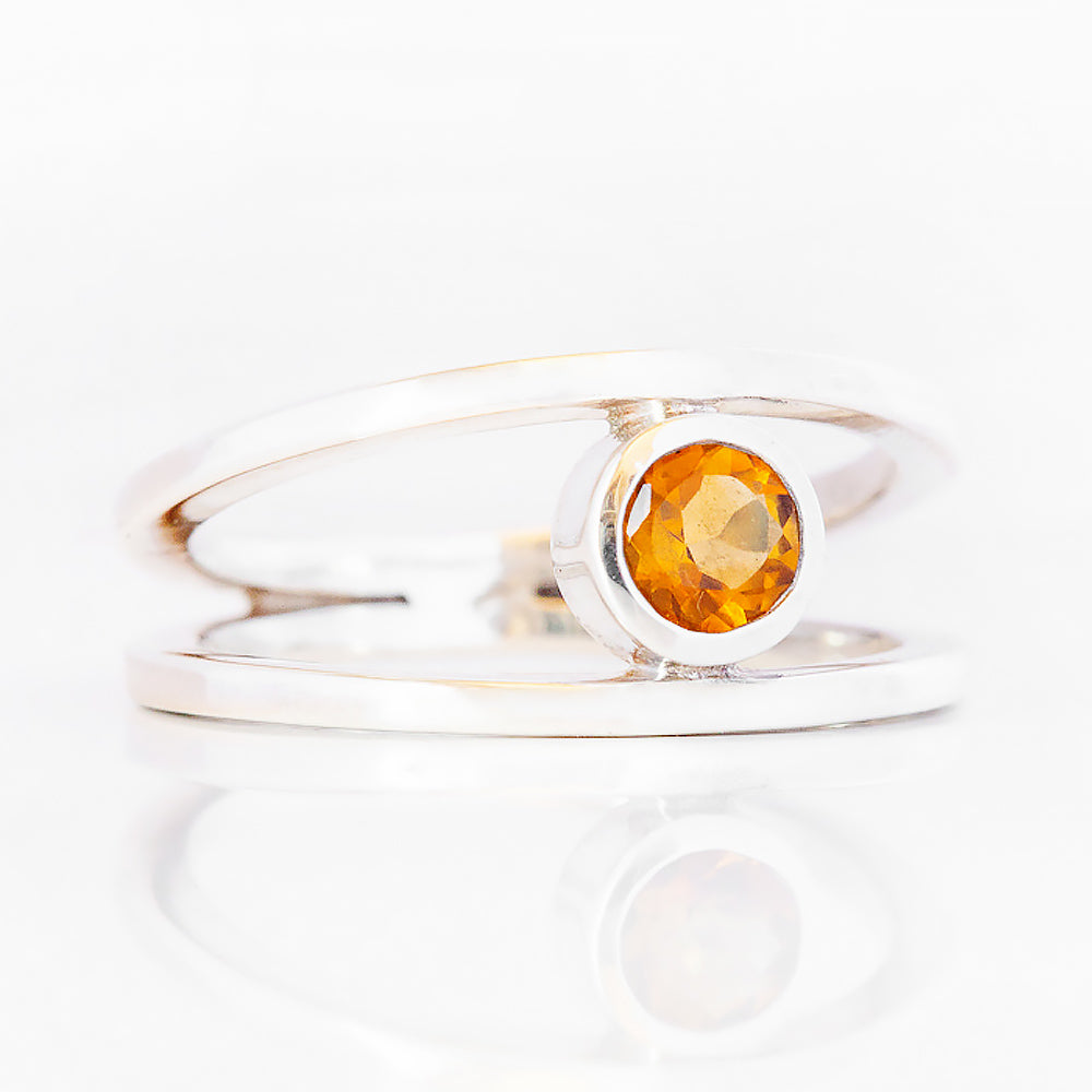 Harper, Round cut Citrine Split Band Ring