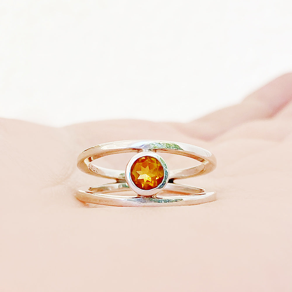 Harper, Round cut Citrine Split Band Ring