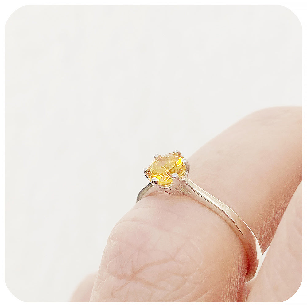 Tulip, a Six Claw Citrine Ring