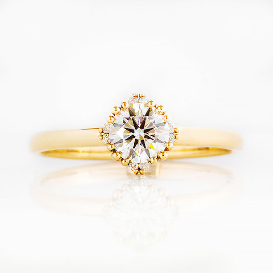 Round cut lab diamond engagement ring in yellow gold - Victoria's Jewellery