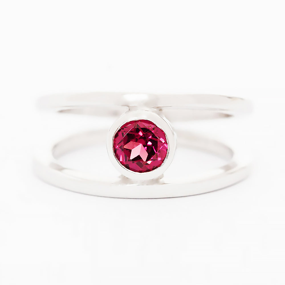 Harper, Round cut Rhodolite Garnet Split Band Ring