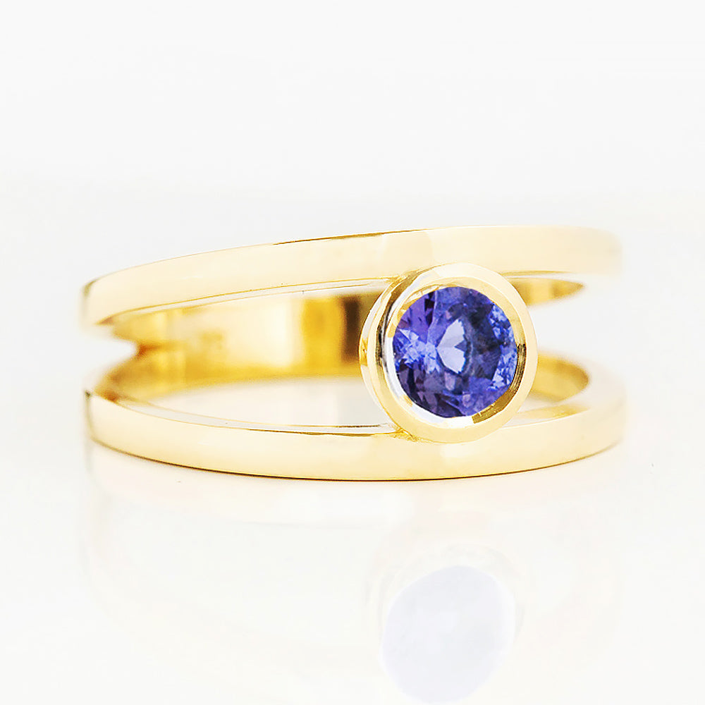 Harper, Round cut Tanzanite Split Band Ring