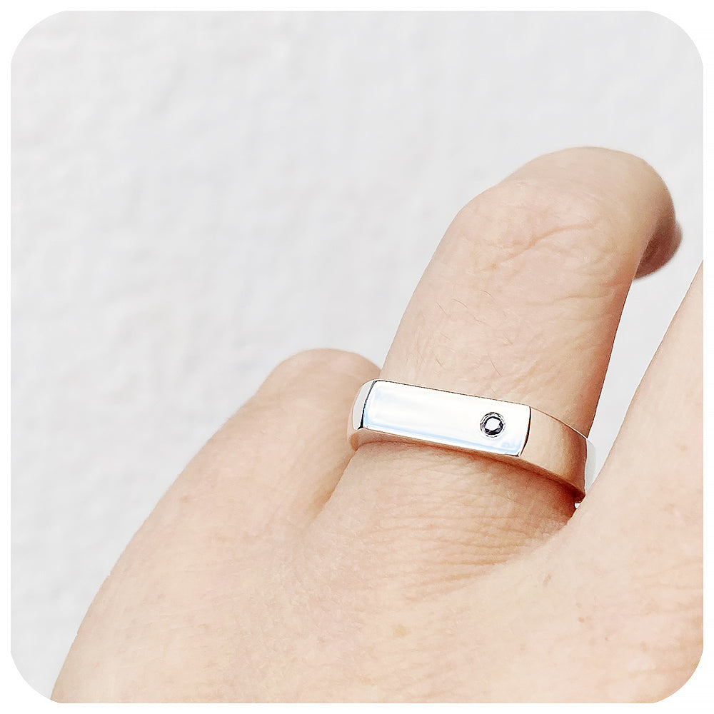 Modern Signet ring with round cut black Moissanite - Victoria's Jewellery
