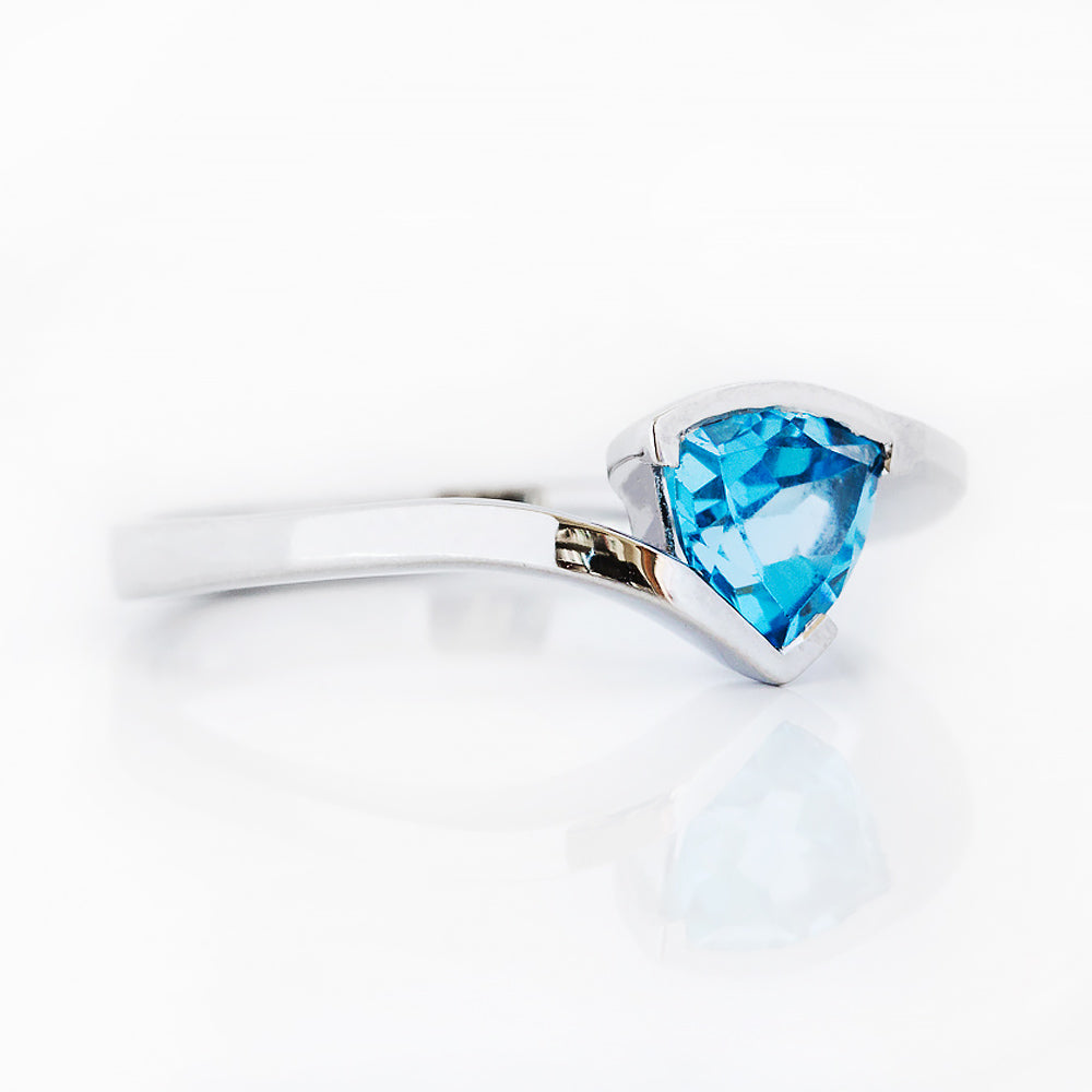 Trillion cut Swiss Blue Topaz Ring in White Gold - Victoria's Jewellery