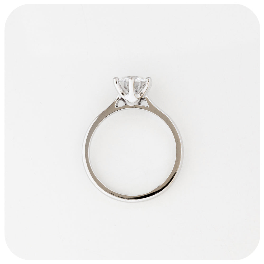 Brilliant round cut 1ct Lab Grown Diamond Engagement Ring with six Claws - Victoria's Jewellery