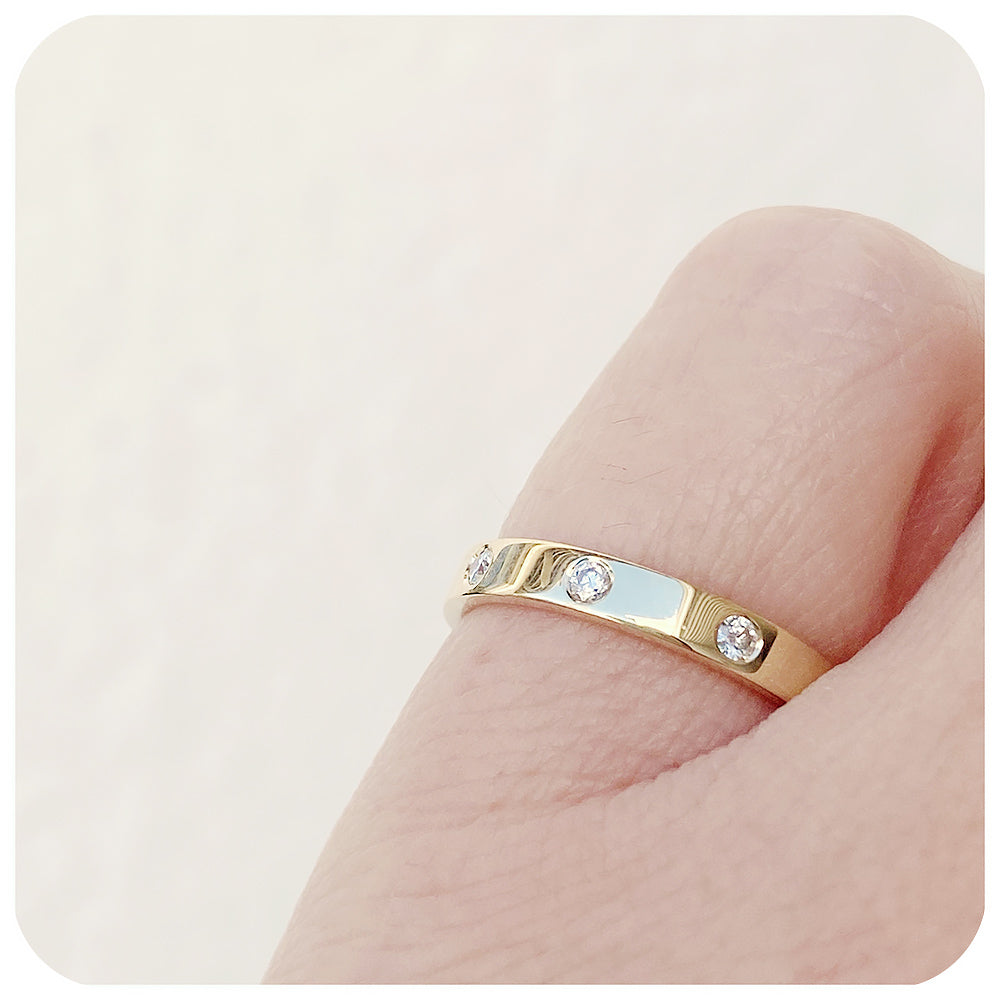 vintage style wedding band with brilliant cut moissanite flush set in a solid gold band - Victoria's Jewellery