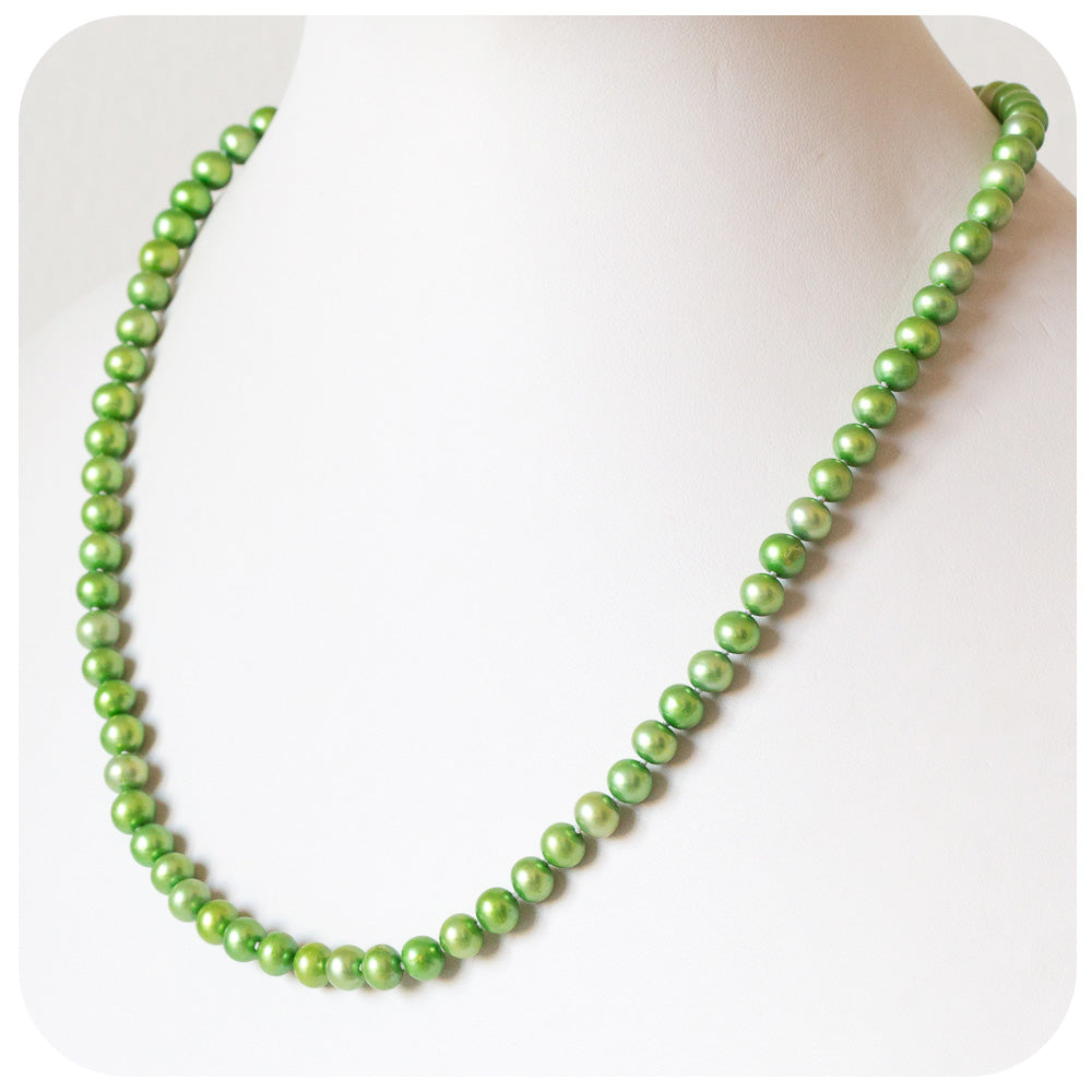 Bright Green Fresh Water Pearl Necklace