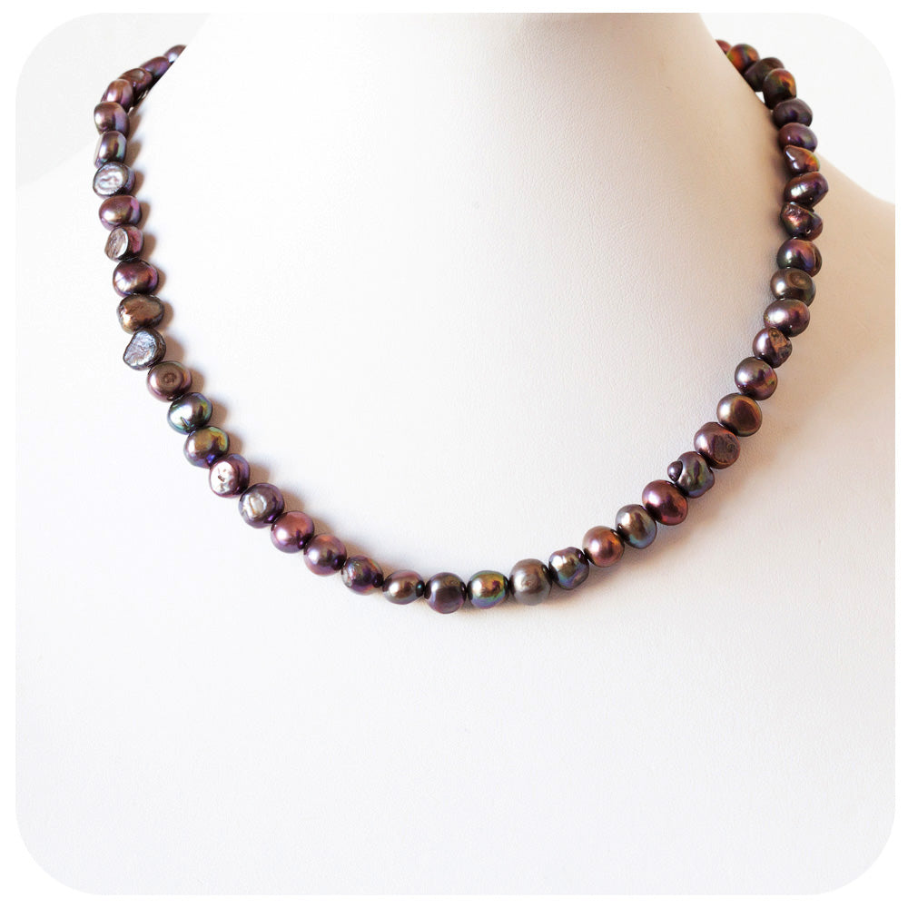 Peacock Stone Fresh Water Pearl Necklace