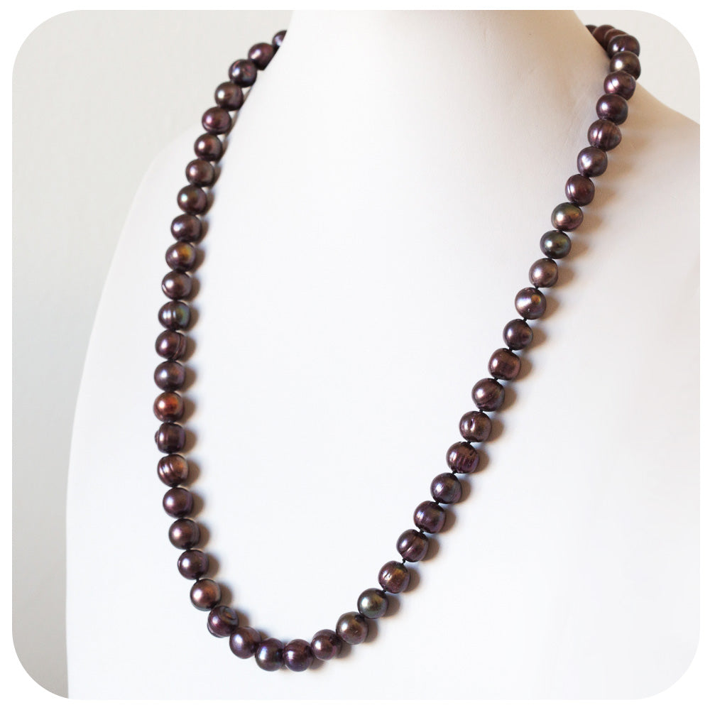 11 - 12mm Peacock Fresh Water Pearl Necklace
