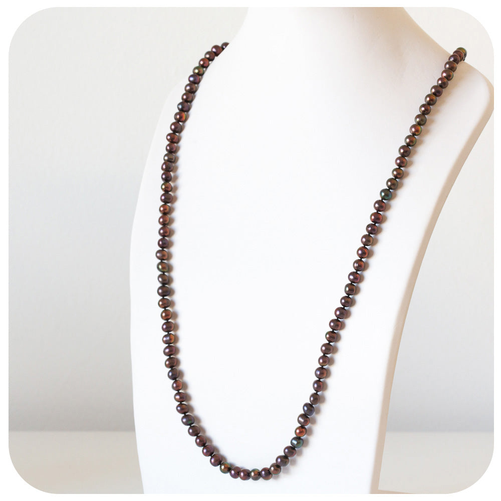 Purple Peacock Tones Fresh Water Pearl Necklace