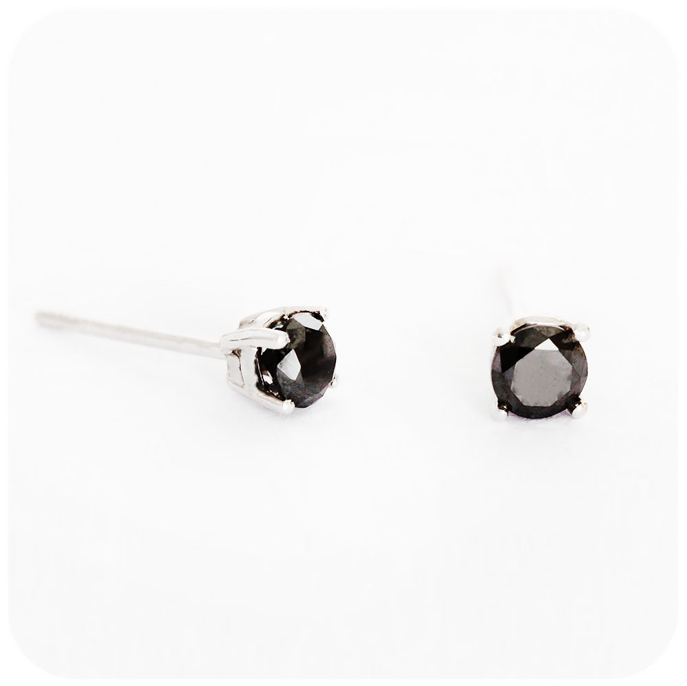 Brilliant Round cut Black Moissanite Stud Earring - Victoria's Jewellery
