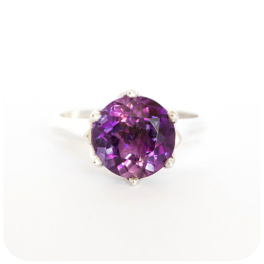 Round cut Amethyst, Six Claw Ring in Silver