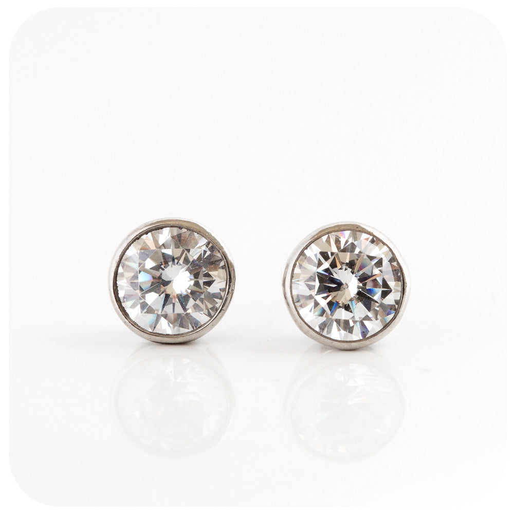 7mm Round cut Cubic Zirconia Stud Earrings in Sterling Silver