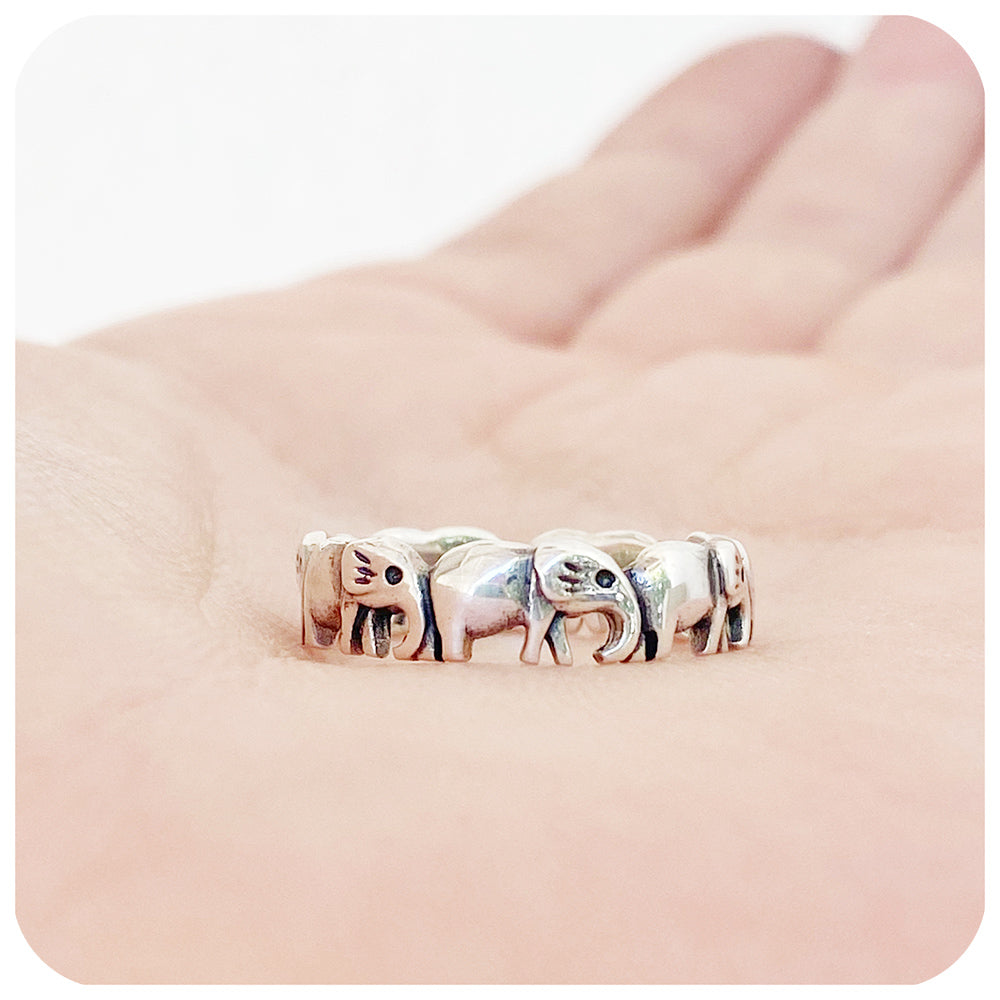 Family of Elephants, Full Eternity Stackable Ring