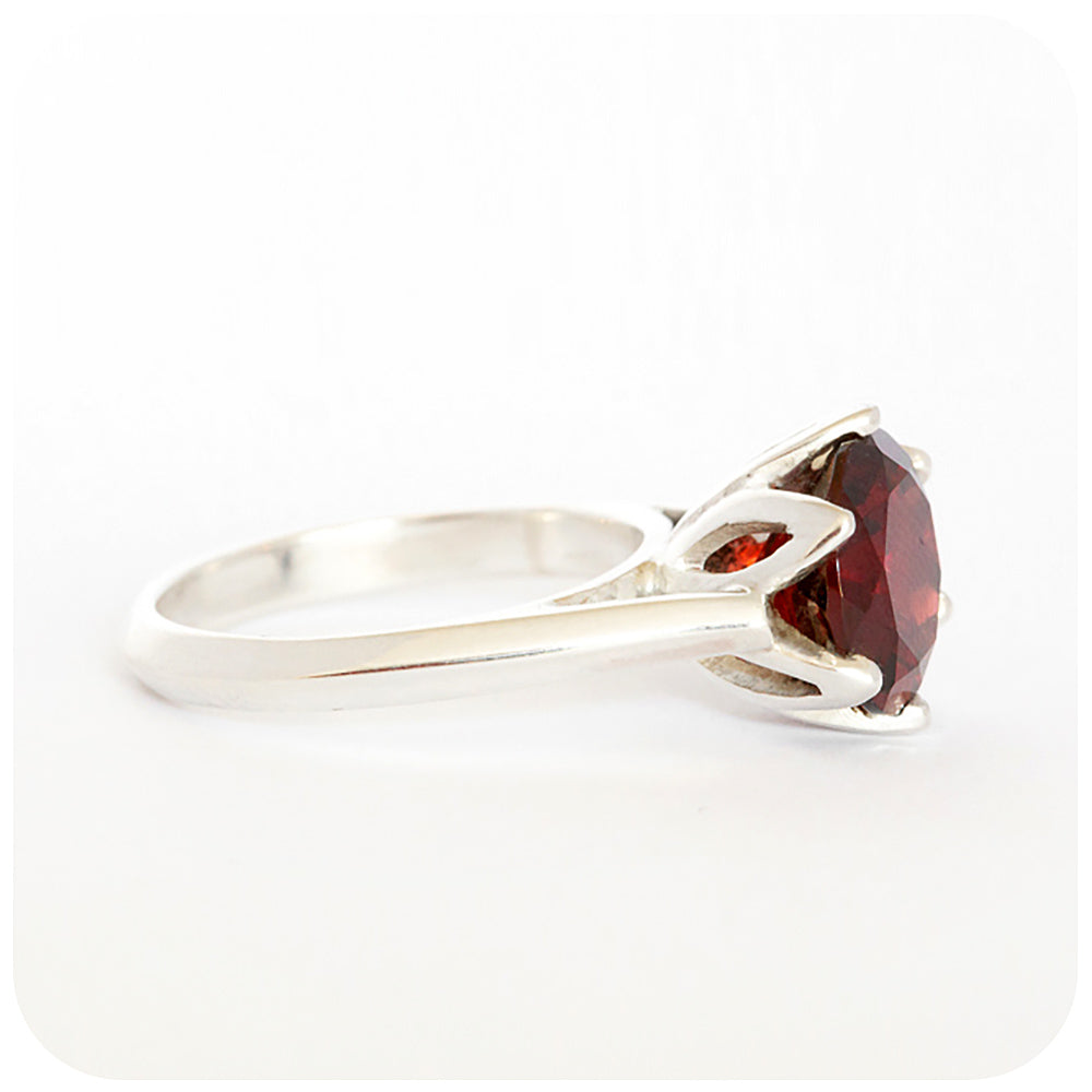 Round cut Garnet, Six Claw Solitaire Ring in Sterling Silver
