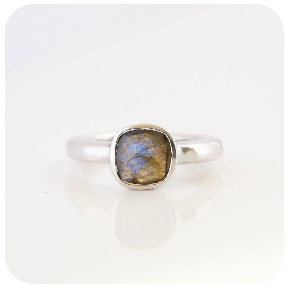cushion cut labradorite ring in silver