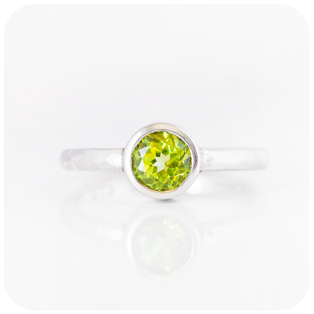 Round cut Peridot Ring In Sterling Silver - Victoria's Jewellery
