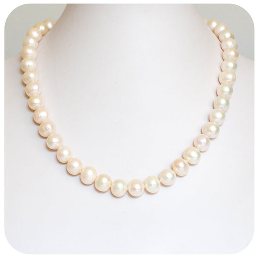 10 - 11mm White Fresh Water Pearl Necklace