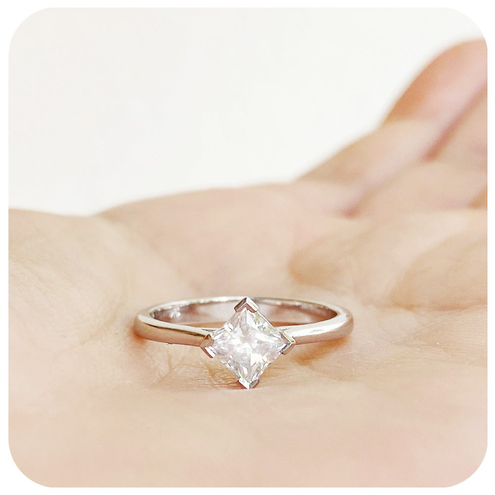 princess cut moissanite solitaire engagement ring