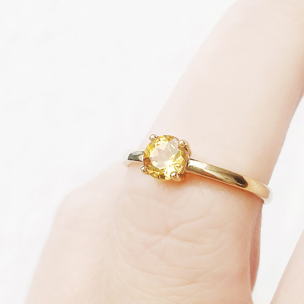 Lina, a Round cut Citrine Solitaire Ring