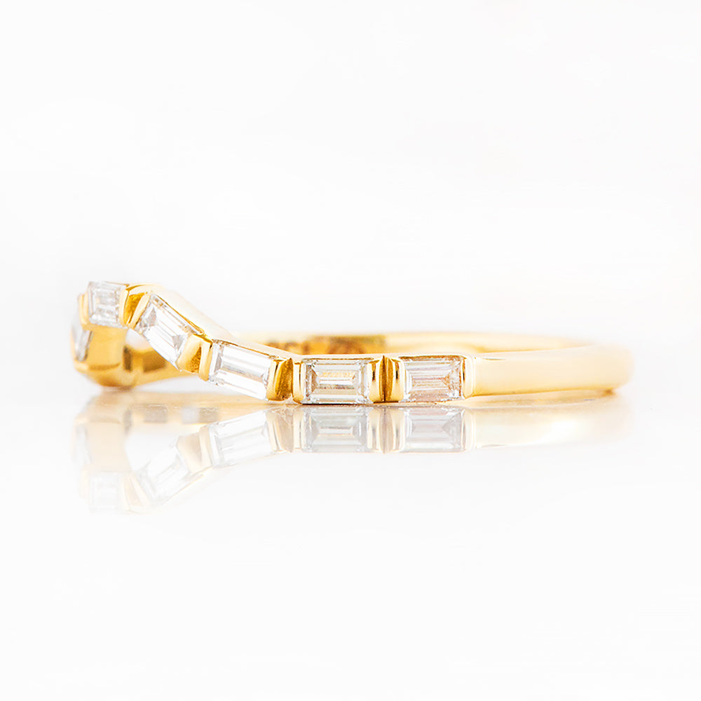Noari, a Baguette cut Wedding Ring