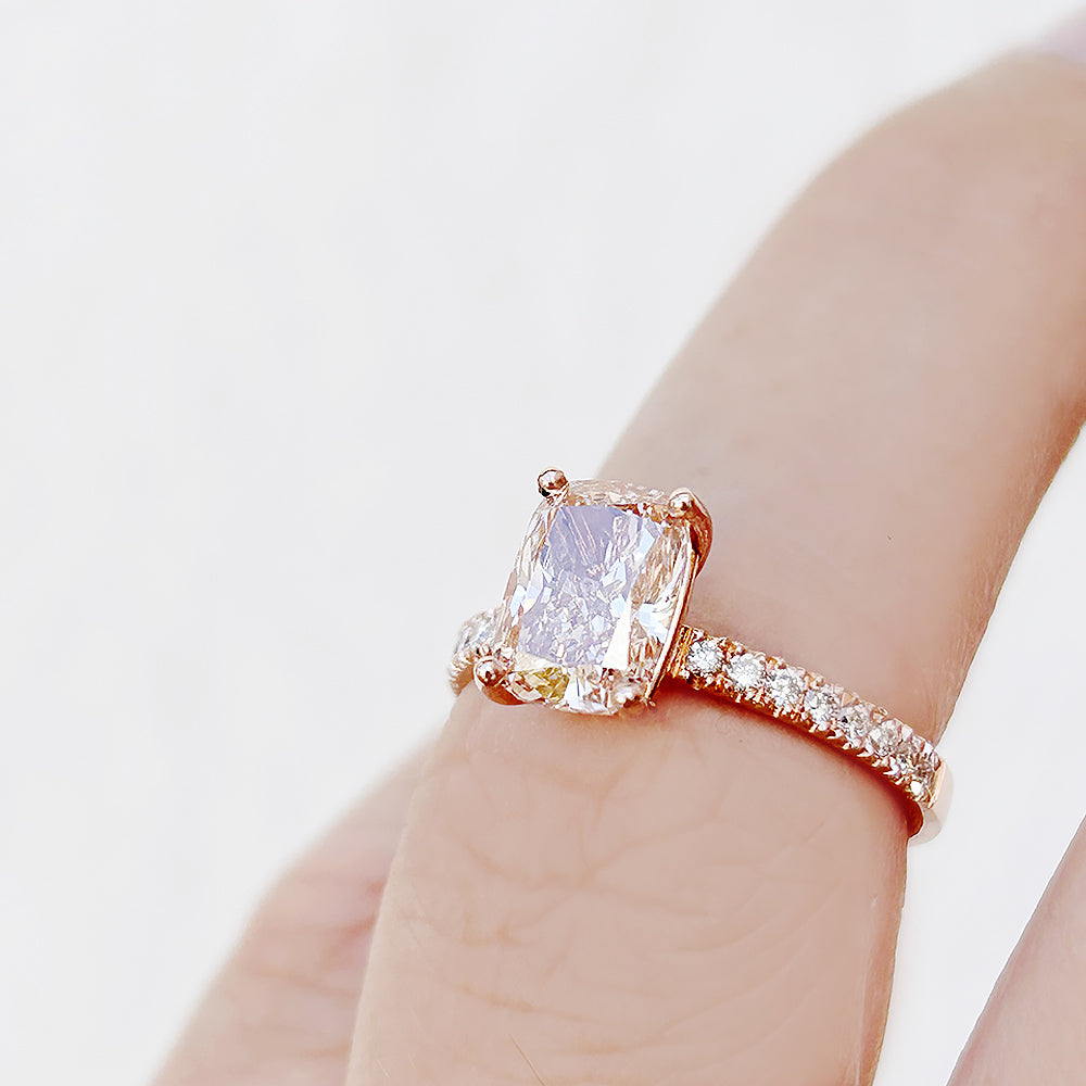 Emma, Cushion cut Pink Lab Diamond Ring - 2ct