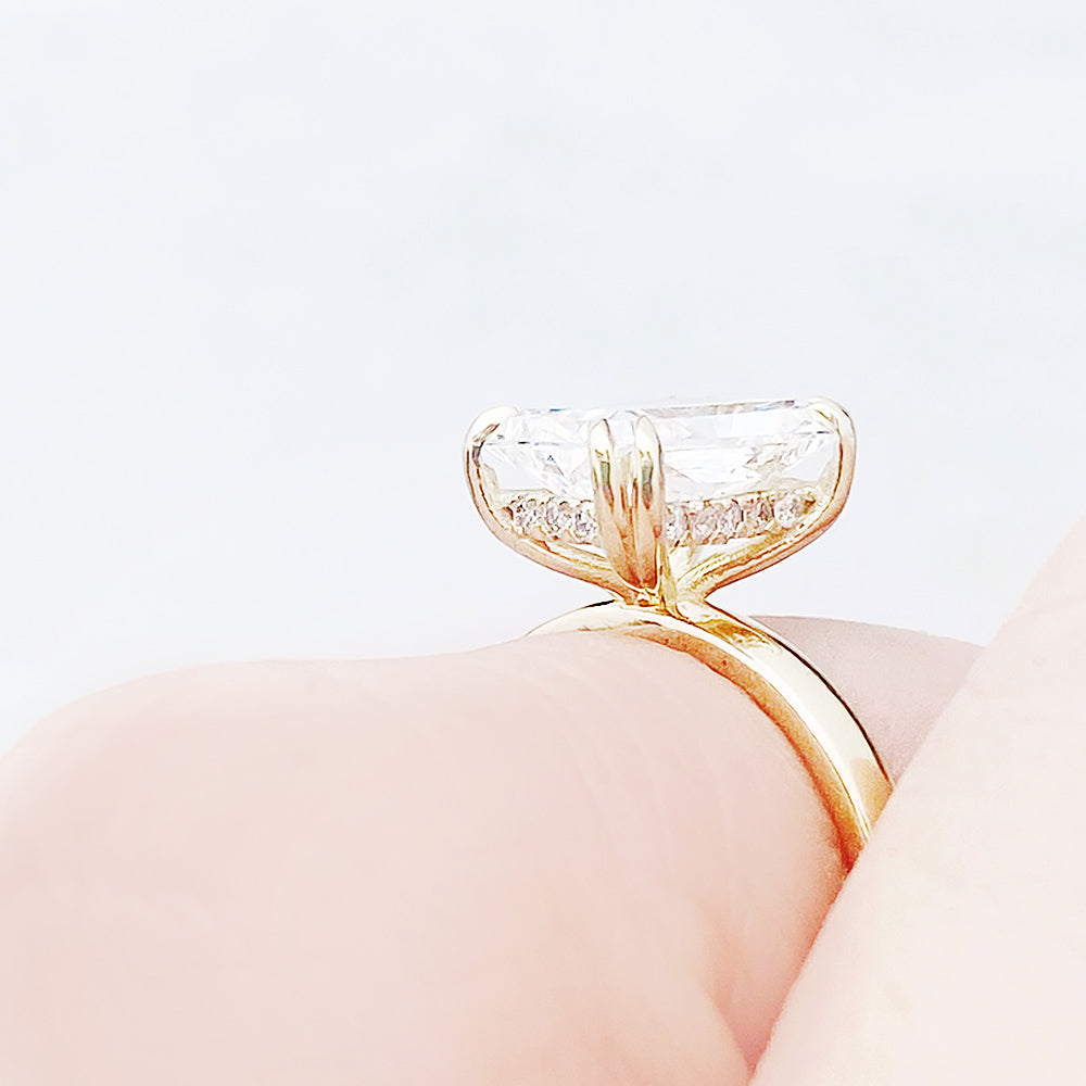 Jolindie, Hidden Halo Radiant cut Lab Diamond Ring