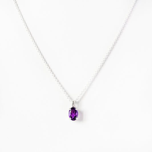 Luna, an Oval cut Amethyst Necklace - 7x5mm