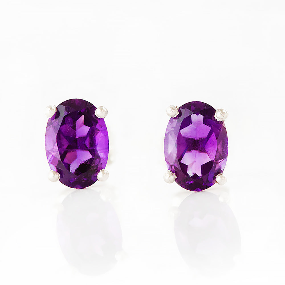 Luna, Oval cut Amethyst Stud Earring - 7x5mm - Victoria's Jewellery