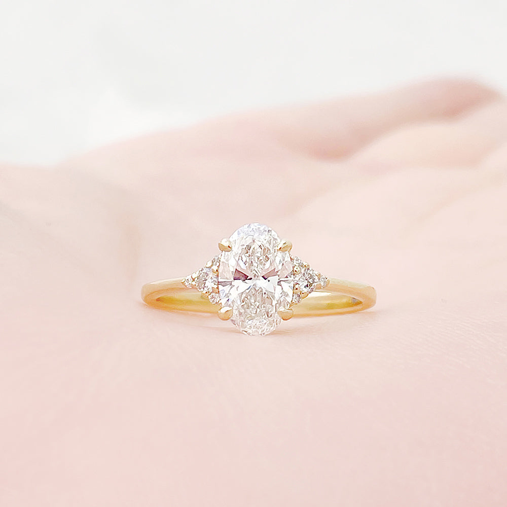 Kelly, an Oval cut Lab Diamond Ring - 1ct